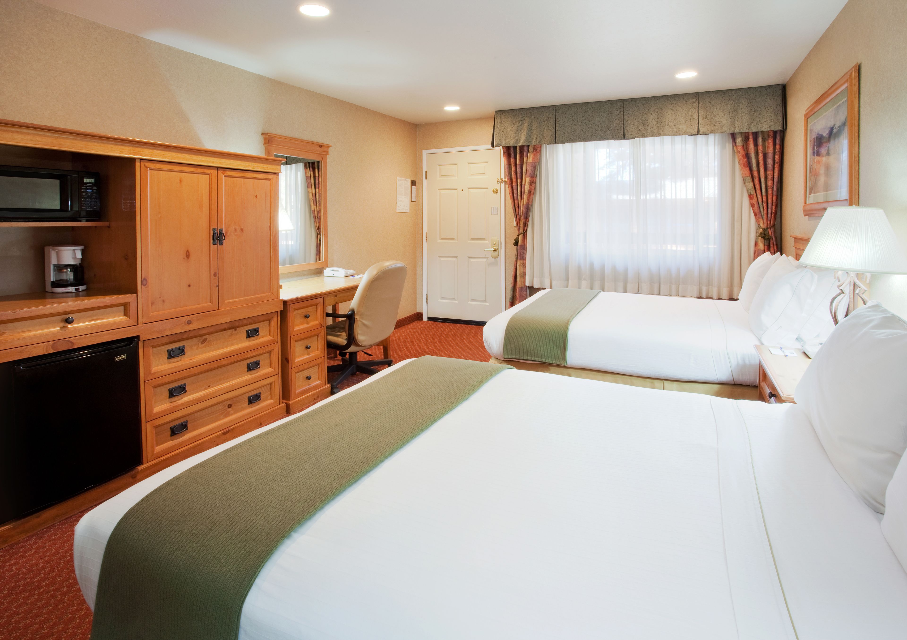 1 bedroom, premium bedding, down duvets, pillow-top beds