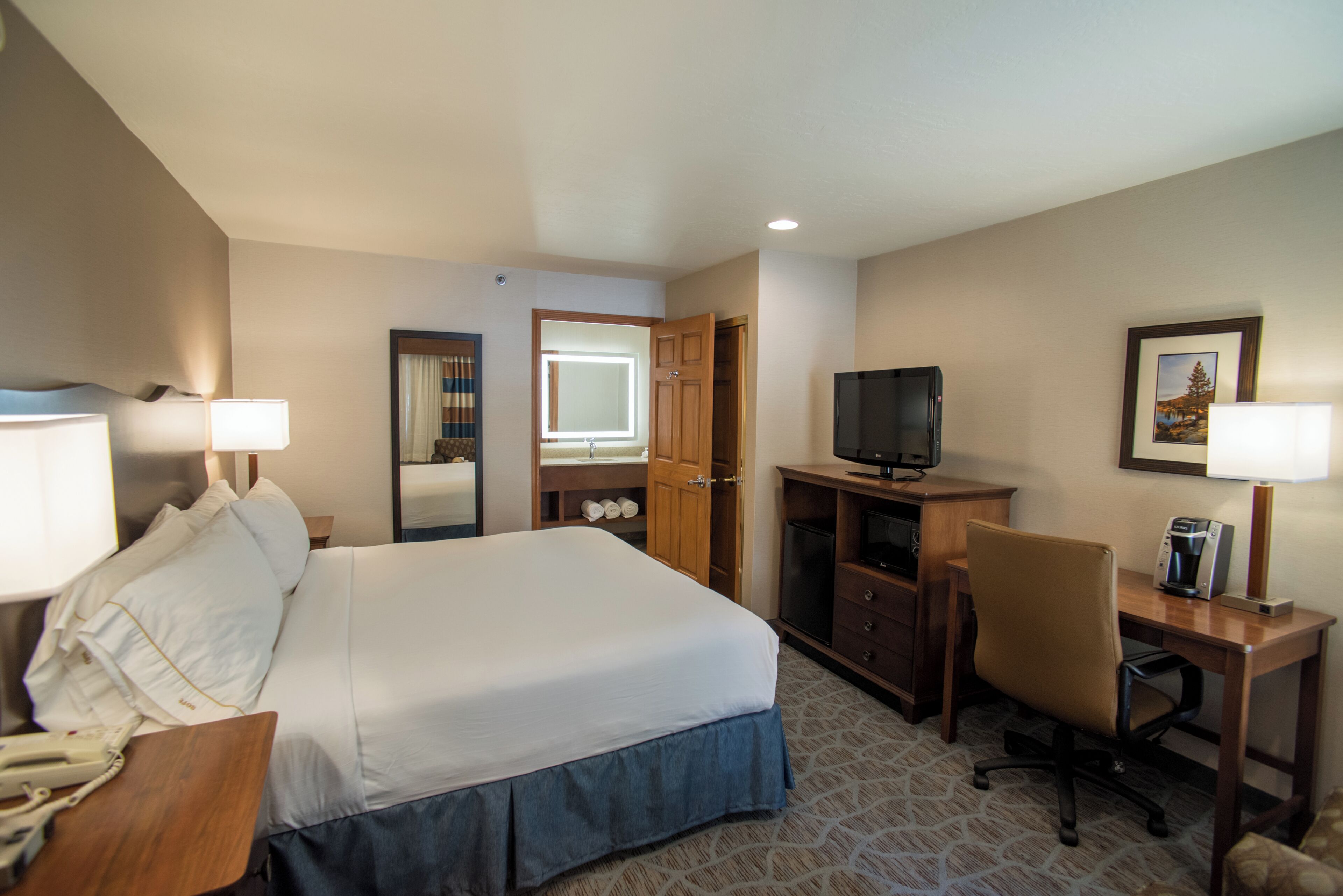 Photo - HiMark Hotel