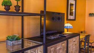 Double Room, 2 Queen Beds | Mini fridge