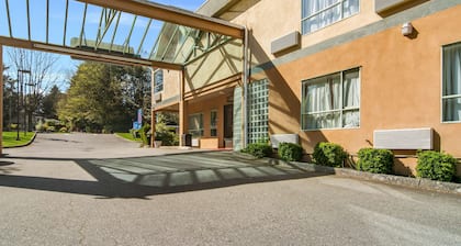 Motel 6 Surrey, BC