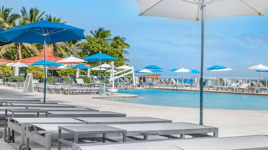 Ramada Plaza by Wyndham Marco Polo Beach Resort