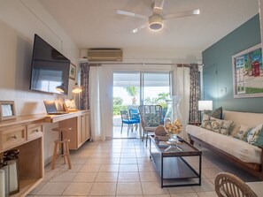 Suite, 1 chambre, cuisine, en face de la plage | Vue sur la plage ou l’océan