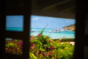Villa 1 bedroom, Beachfront | Beach/ocean view