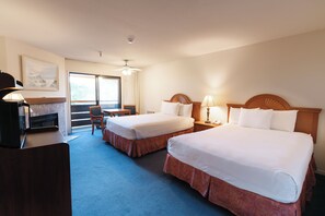 Blackout drapes, WiFi, bed sheets - Monarch Resort (Pacific Grove)