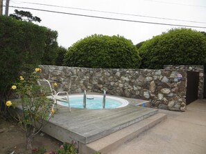 Bañera de hidromasaje exterior