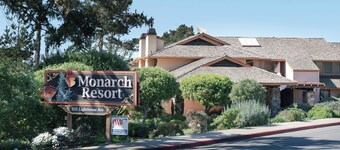 モナーク リゾート