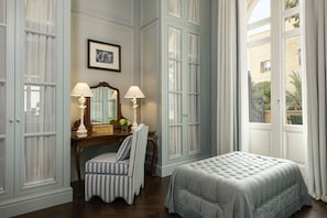 Suite, Terrace, Sea View (Donna Franca) | Frette Italian sheets, premium bedding, minibar, in-room safe