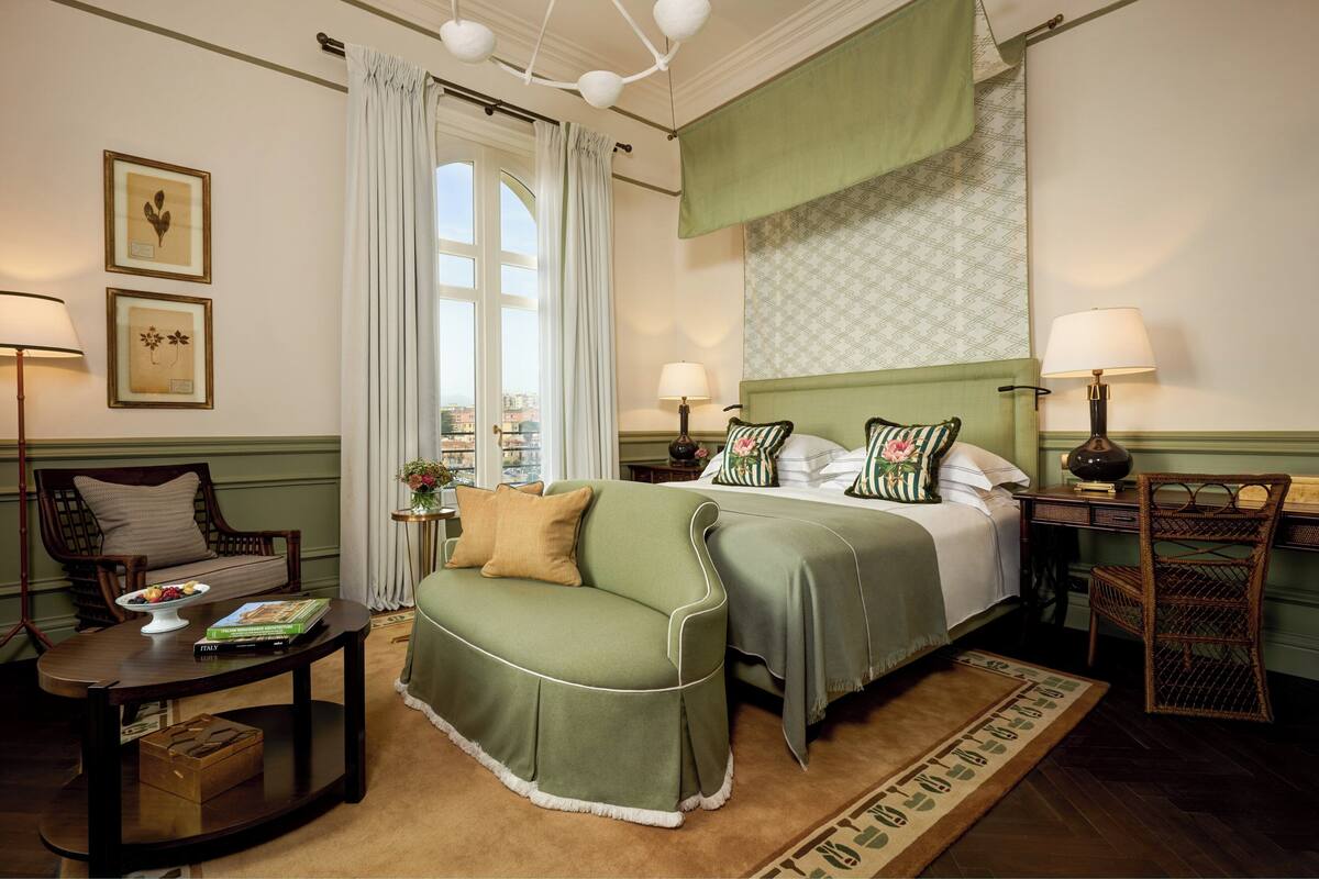Rom – deluxe, terrasse, sjøutsikt | Italienske Frette-laken, sengetøy av topp kvalitet og minibar