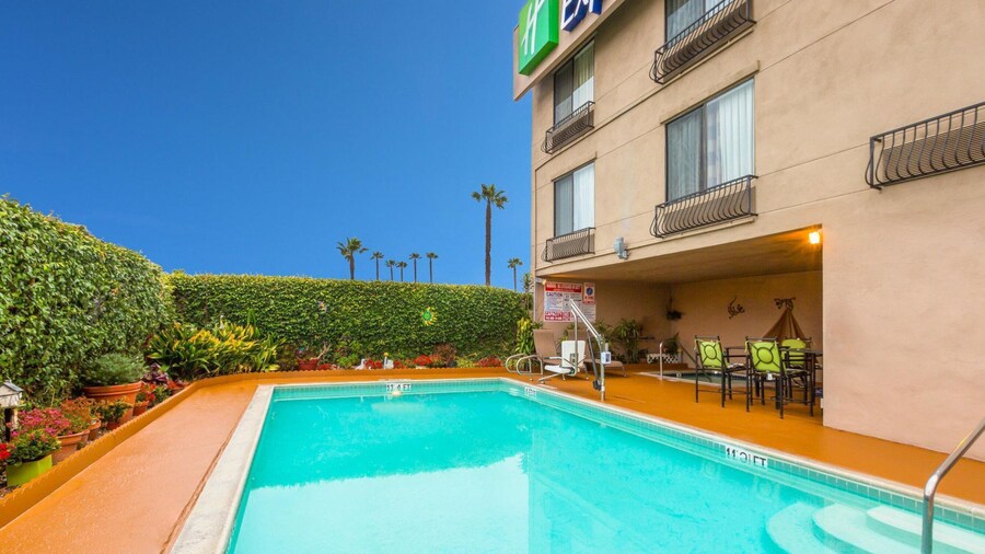 Holiday Inn Express San Diego - SeaWorld Area by IHG