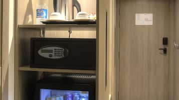 Minibar, in-room safe, desk, blackout drapes