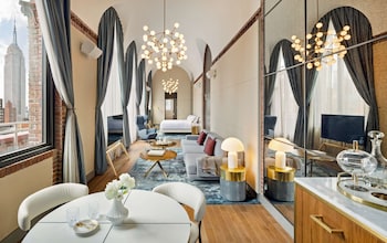 Minibar, in-room safe, blackout drapes, soundproofing at NH Collection New York Madison Avenue