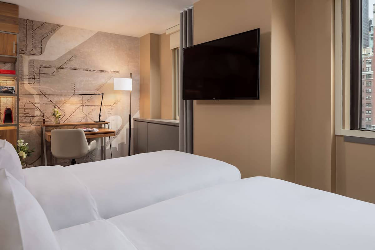 1 bedroom, minibar, in-room safe, desk