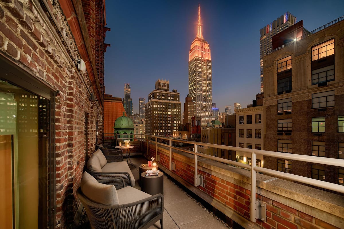 Premium Room, Terrace (View) | 1 bedroom, minibar, in-room safe, desk