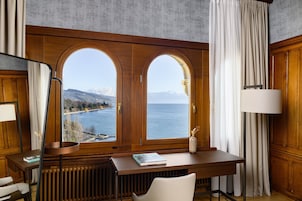 Ropa de cama hipoalergénica y minibar