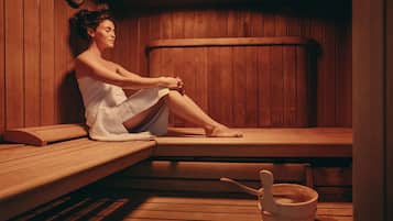 Couples treatment rooms, body treatments, sports massages, facials