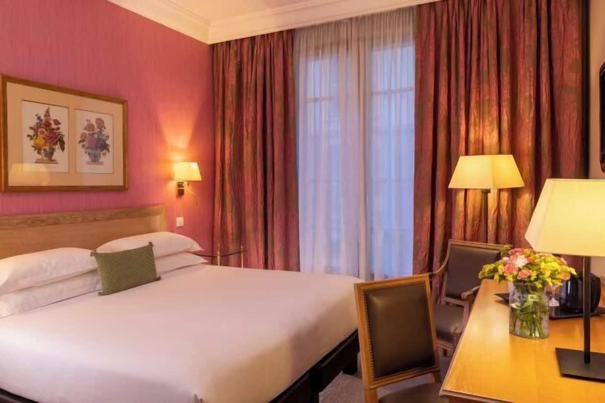 Ropa de cama hipoalergénica y minibar
