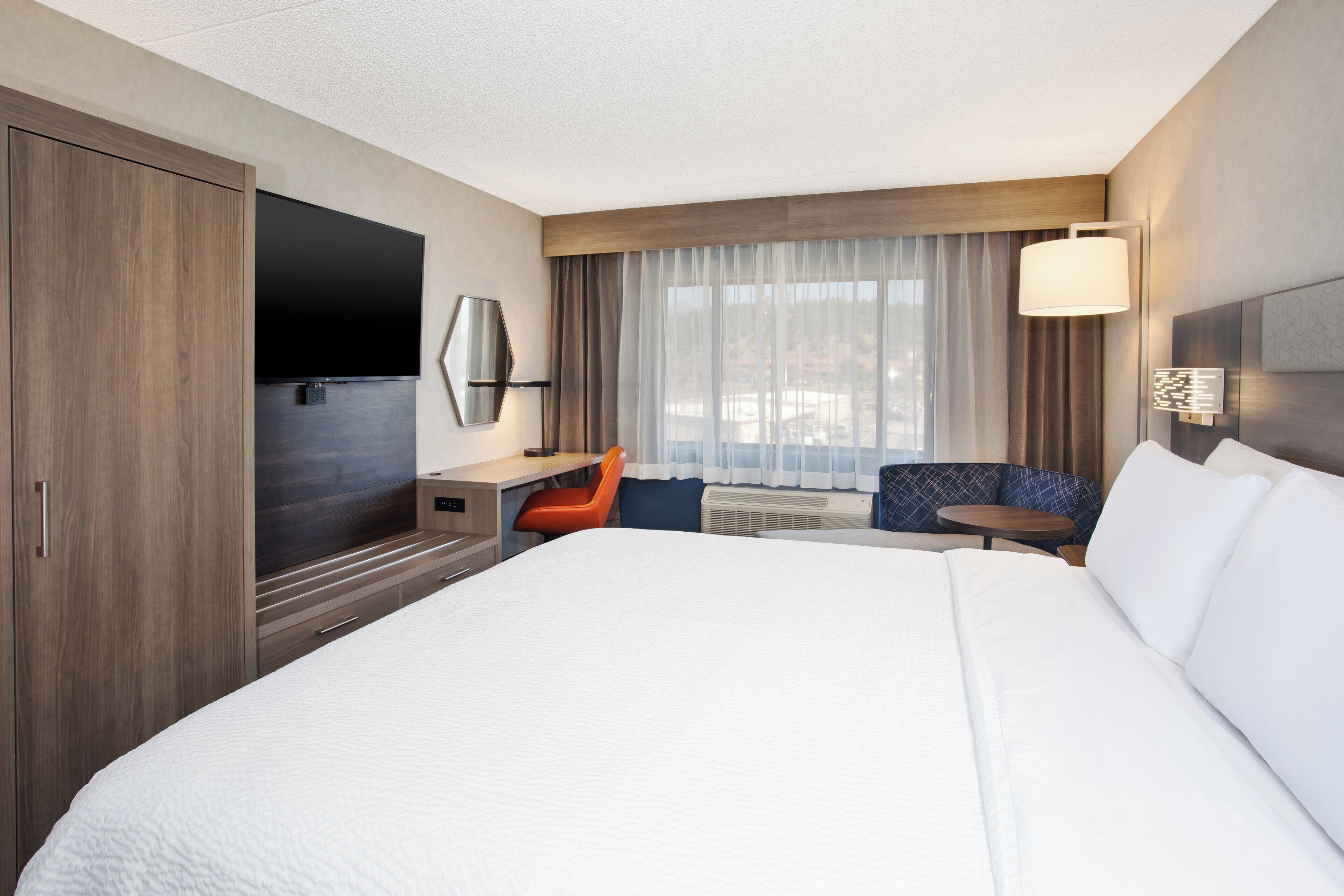 pillow-top beds, in-room safe, desk, blackout curtains