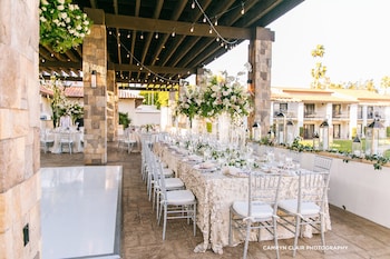 Outdoor wedding area at Omni Rancho Las Palmas Resort & Spa