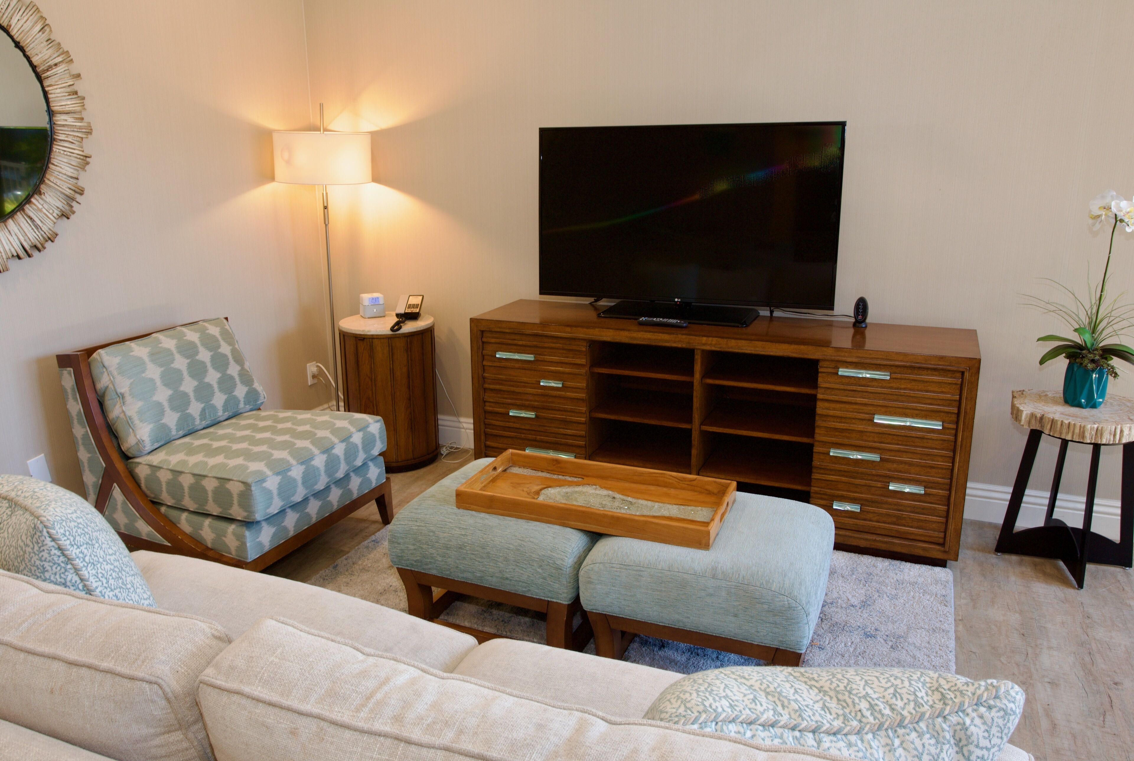 sand dollar suite | 1 bedroom, hypo-allergenic bedding, pillow-top beds, laptop workspace