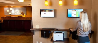 Grand Canyon Hotel and Suites