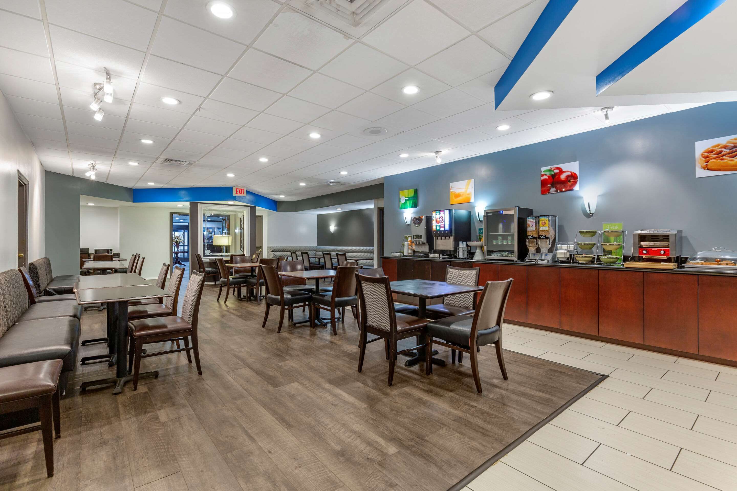 Desayuno continental incluido todos los días 