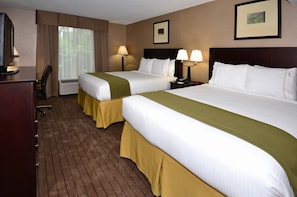 Standard Room, 2 Double Beds, Accessible Bathtub (Communications) | In-room safe, desk, iron/ironing board, free cribs/infant beds