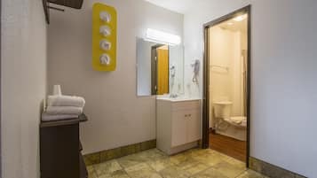 Combined shower/tub, eco-friendly toiletries, hair dryer, towels