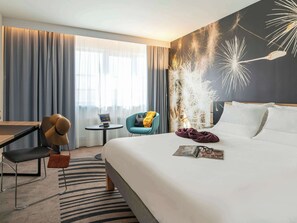 In-room safe, desk, blackout drapes, free cribs/infant beds