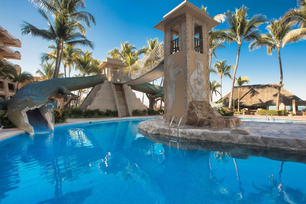 Paradise Village Beach Resort and Spa
