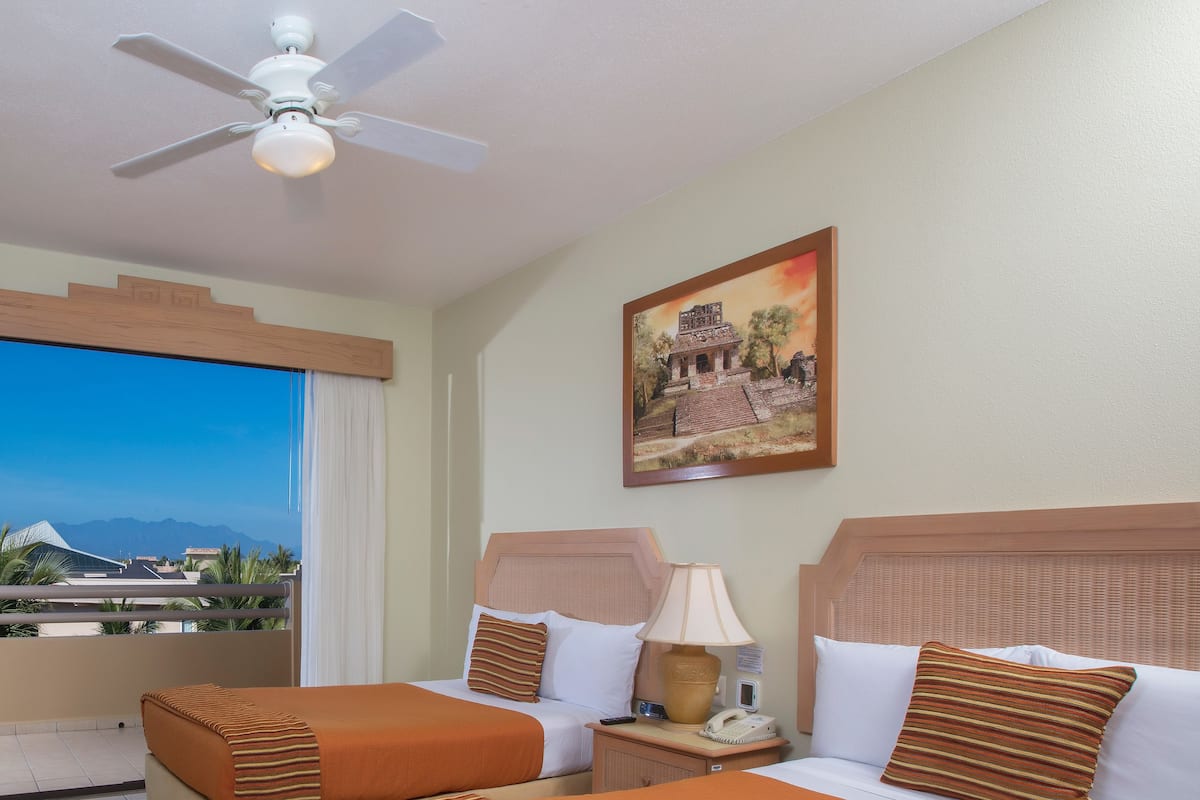 Standard Suite, 1 Bedroom | Garden view
