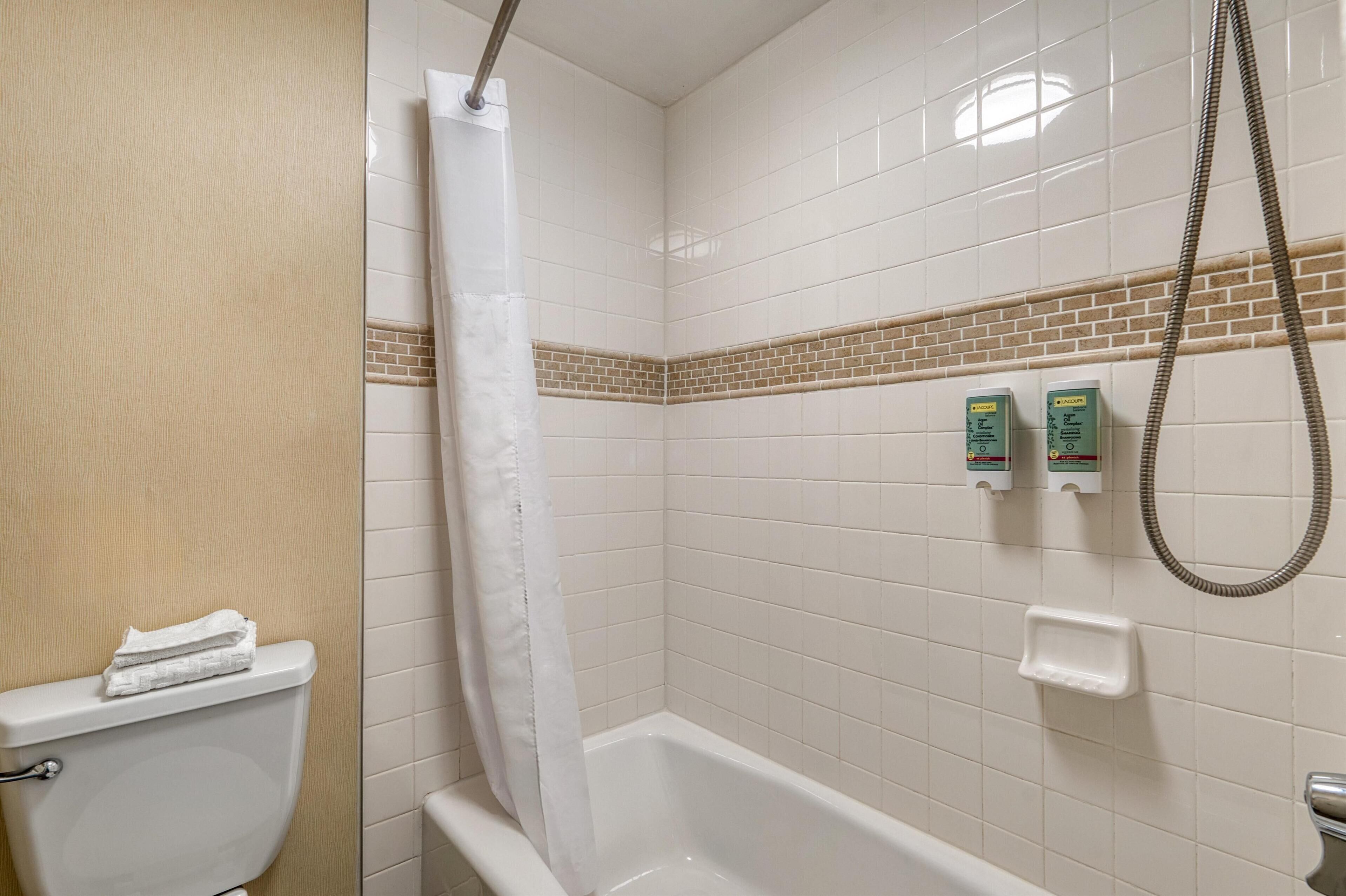 Photo - Best Western Seven Seas