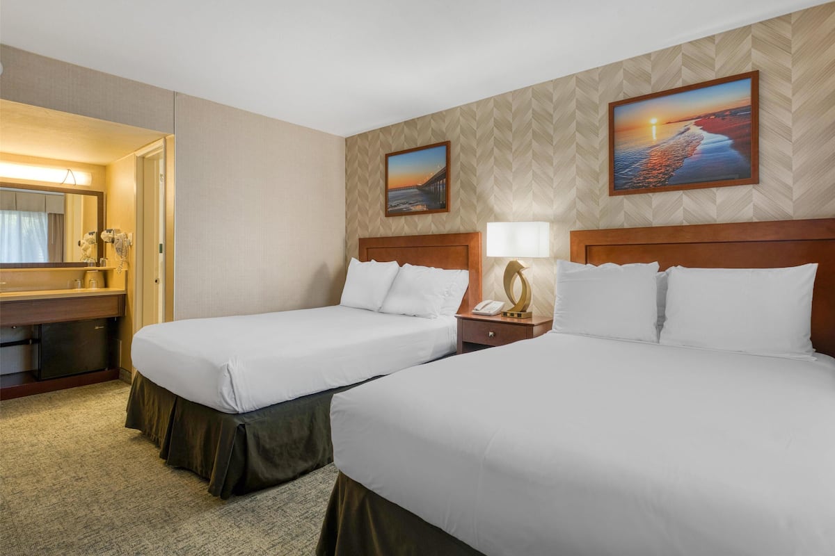 Standard Room, 2 Double Beds, Non Smoking | In-room safe, desk, blackout drapes, iron/ironing board