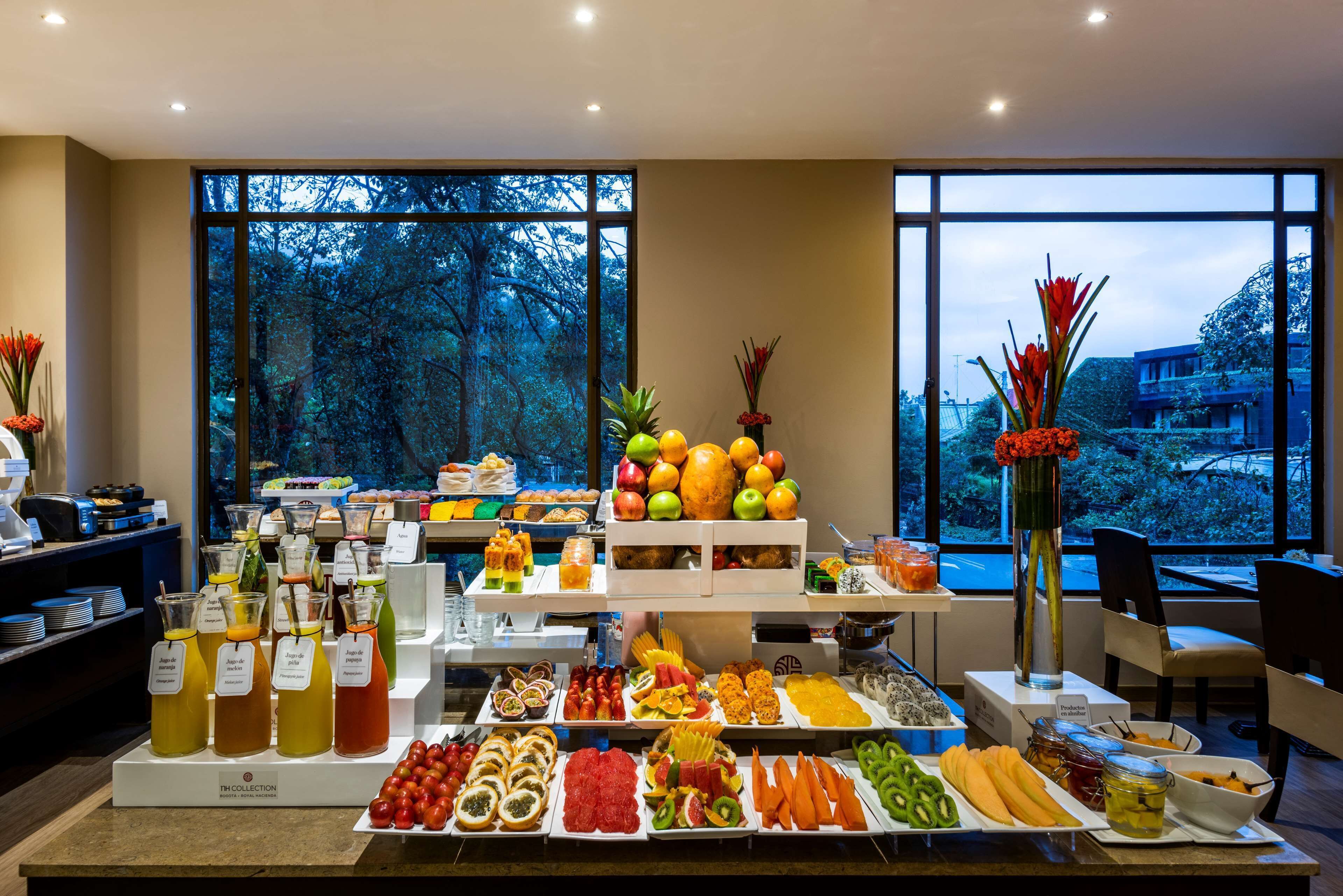 Daily buffet breakfast for a fee