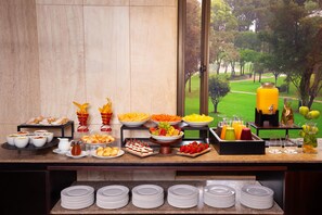 Breakfast, lunch, dinner served; international cuisine  - NH Collection Bogotá Hacienda Royal (Bogotá)