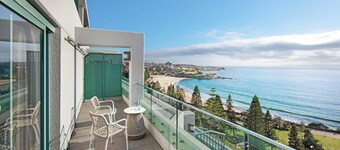 Crowne Plaza Sydney Coogee Beach by IHG