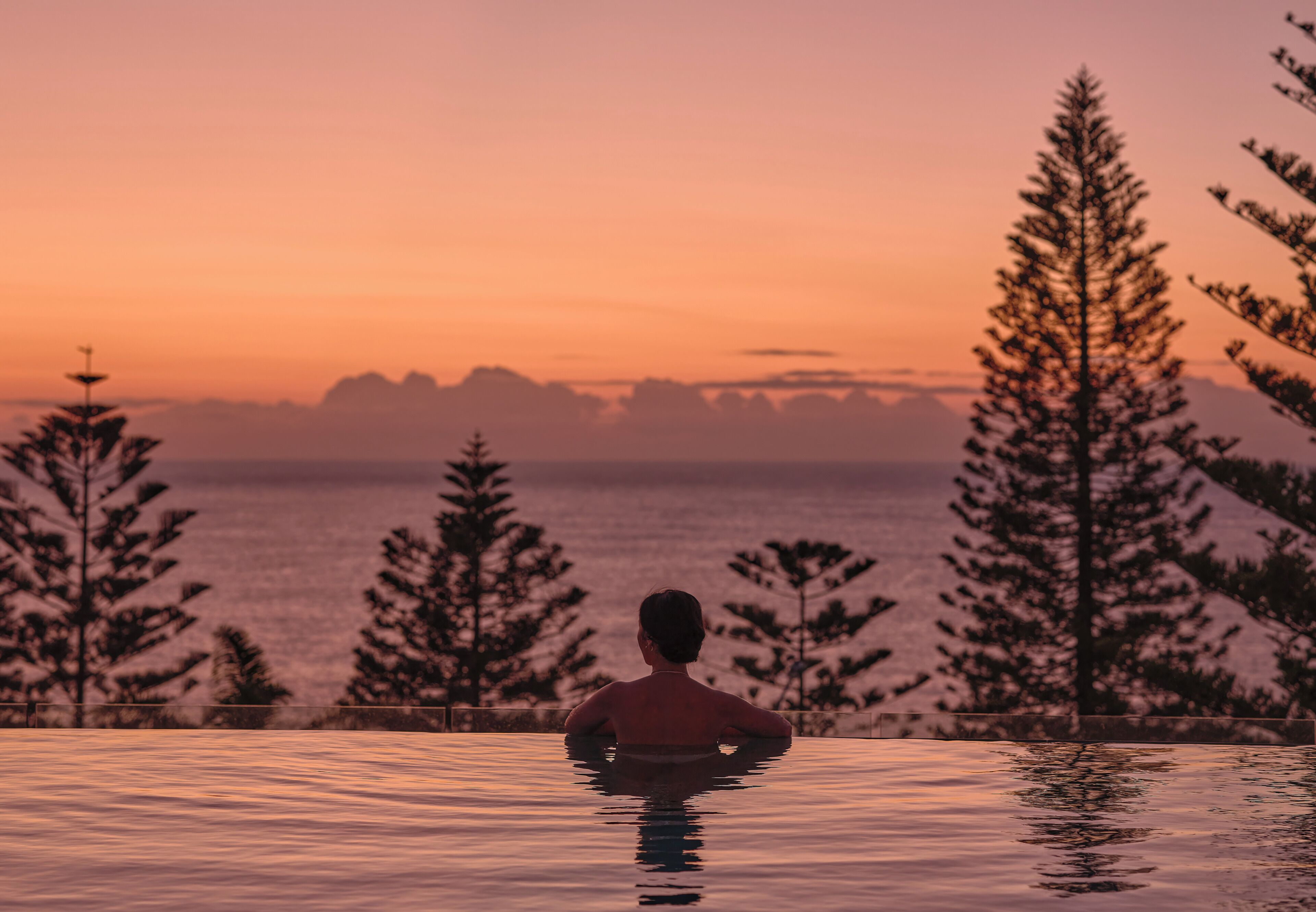 حمام سباحة لا متناهٍ