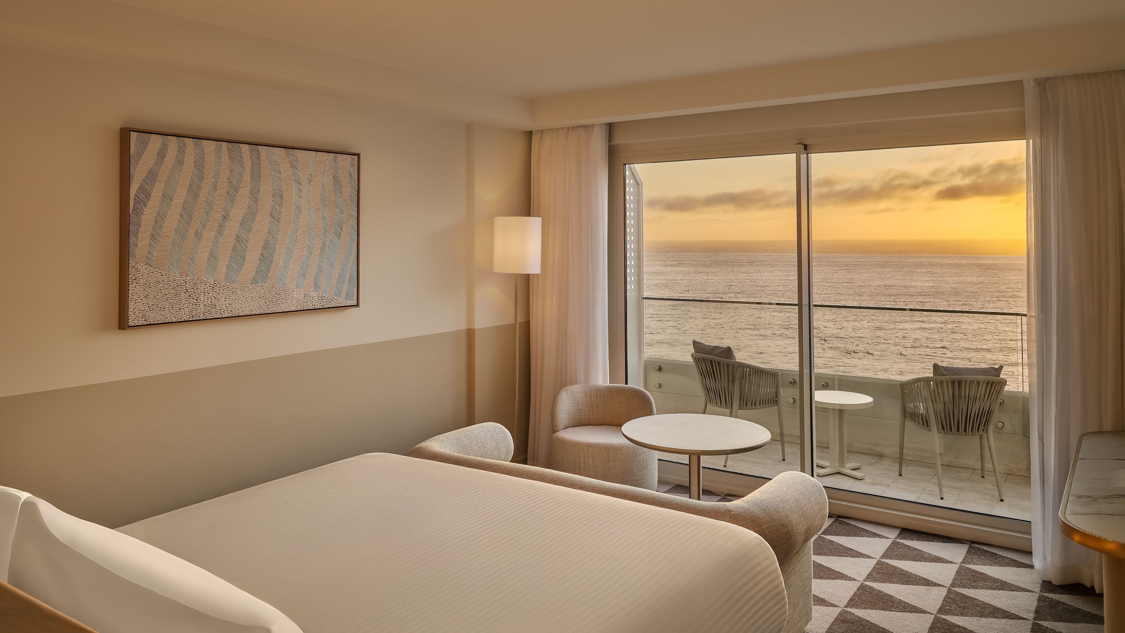 Premium Room, 1 King Bed, Oceanfront