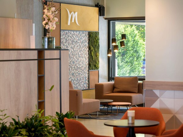 Bar (on property) - Mercure Hotel Köln West (Cologne)