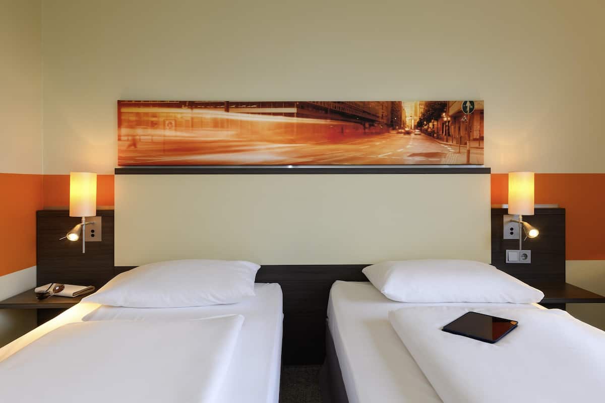 Standard Room, 2 Single Beds