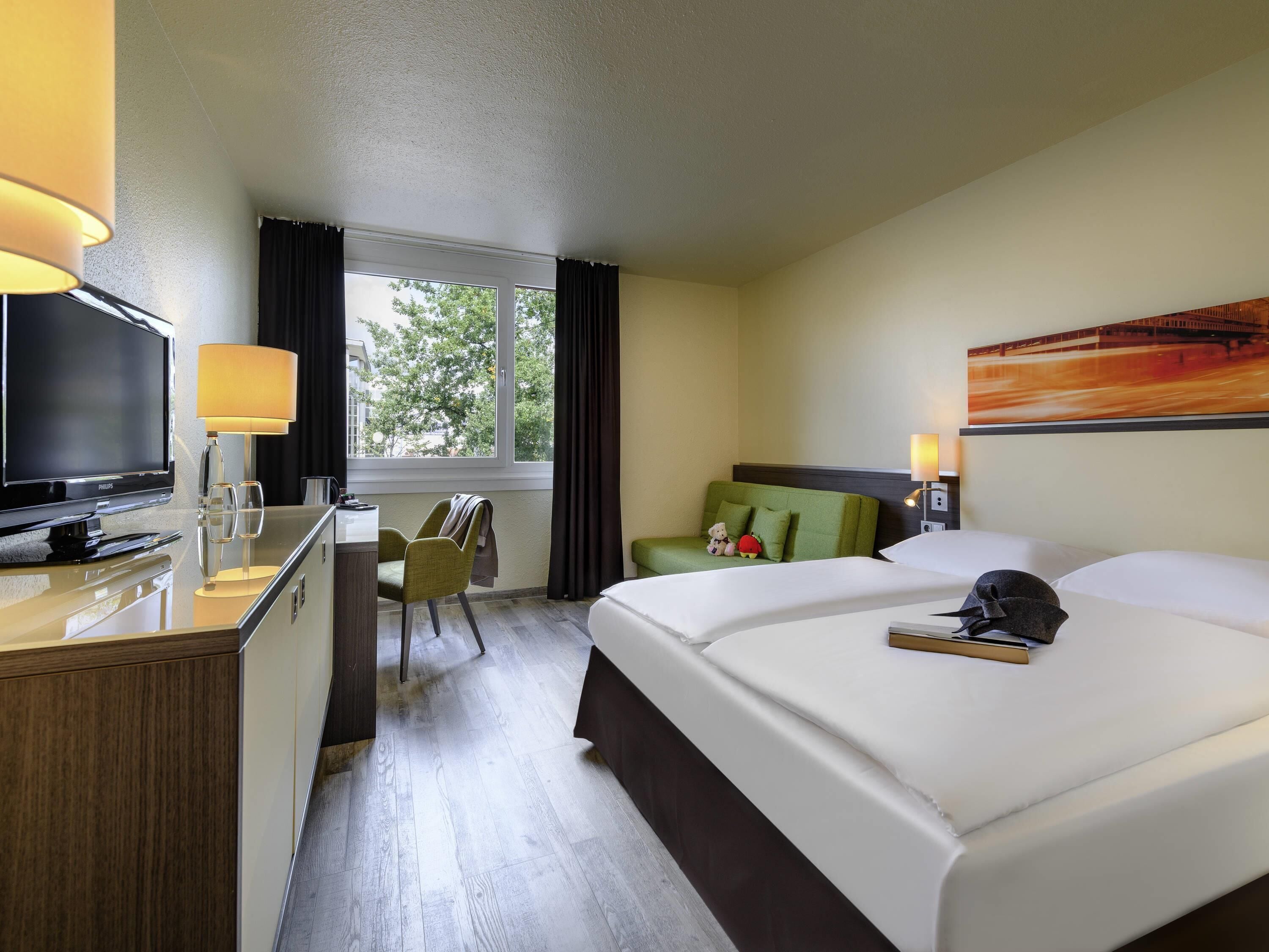 Standard Room, 1 Double Bed with Sofa bed | Premium bedding, down duvets, in-room safe, desk