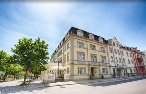 Exterior - Hotel Kaiserin Augusta (Weimar)