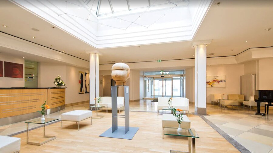 Hotel Kaiserin Augusta