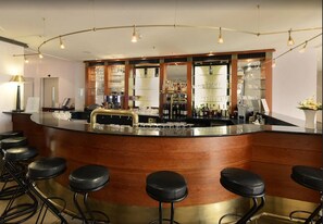 Bar (on property) - Hotel Kaiserin Augusta (Weimar)