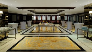 6 Restaurants, Frühstück