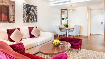 1 bedroom, minibar, in-room safe, desk