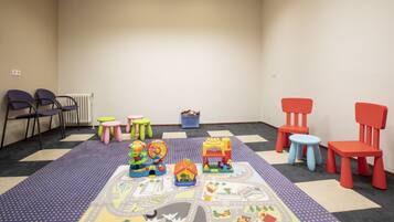 Children’s play area – indoor