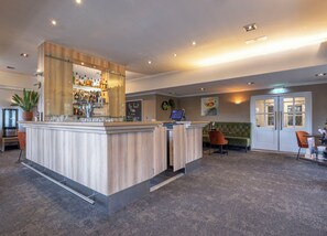 Reception - Fletcher Hotel-Restaurant Klein Zwitserland (Heelsum)