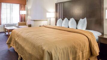 In-room safe, desk, iron/ironing board, free WiFi