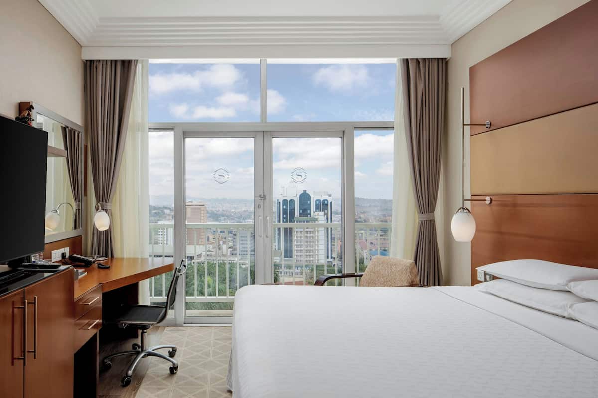 Minibar, in-room safe, desk, blackout drapes