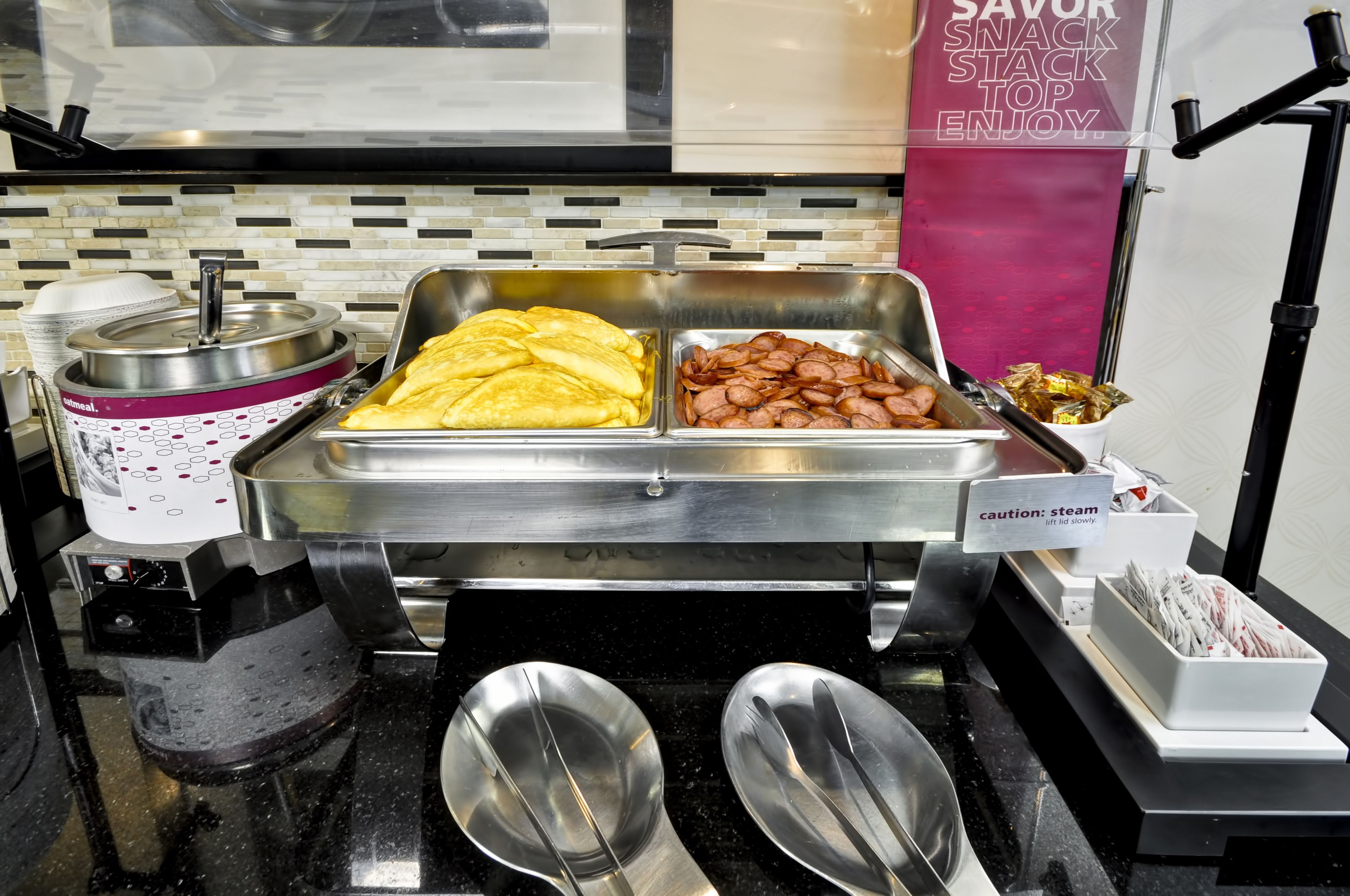 free daily full breakfast